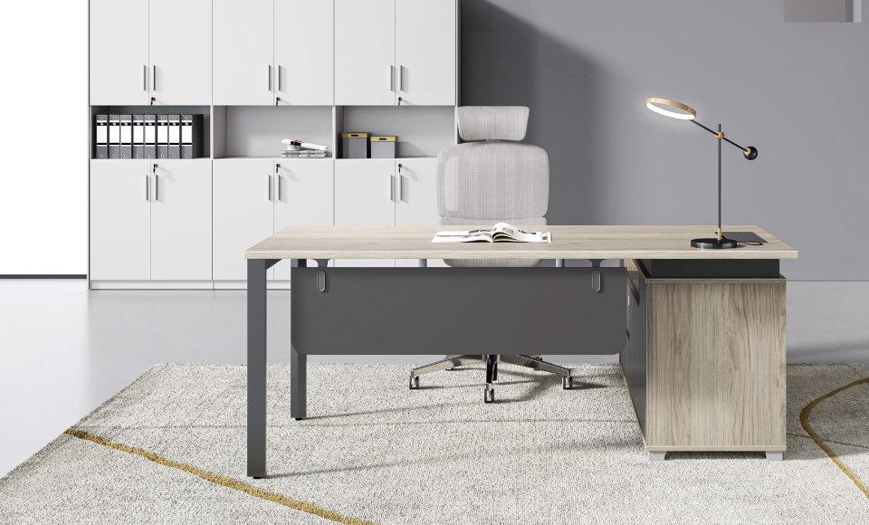 灵多主管桌 | 屏风可選 | 智能取電